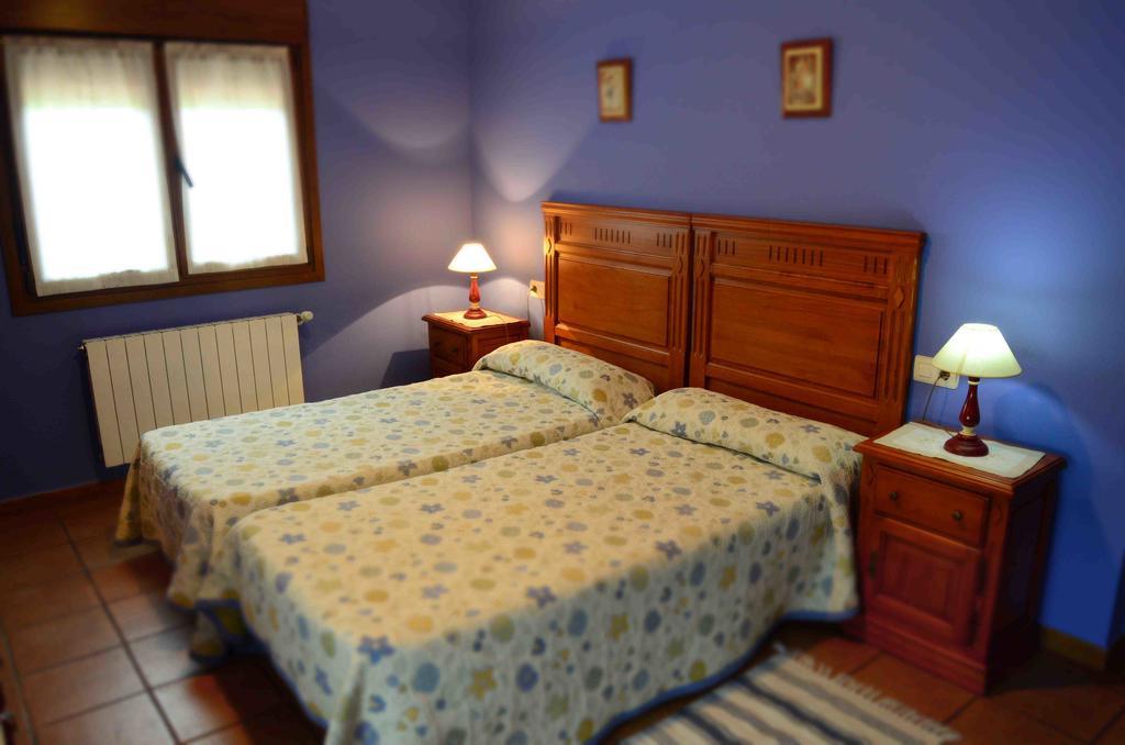 Hostal Labeondo Muskiz Habitación foto
